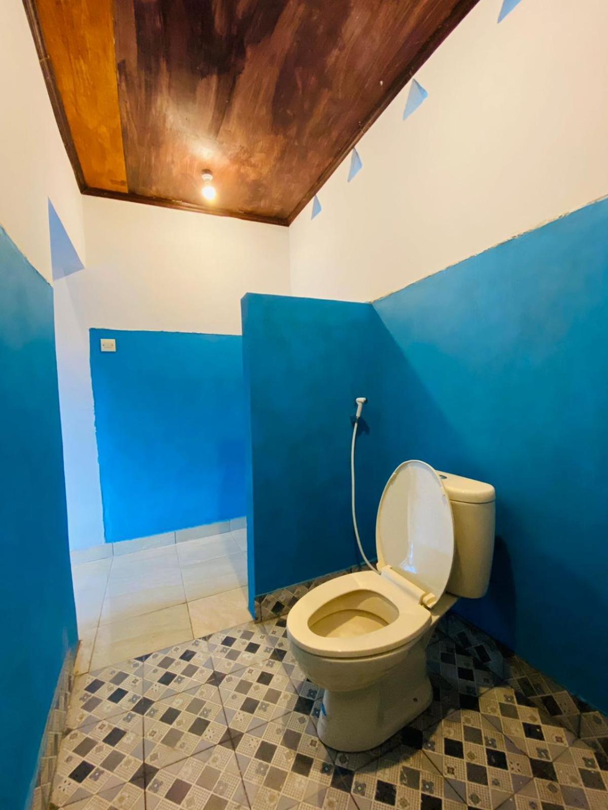 Diki Bungalows Kuta  Zewnętrze zdjęcie